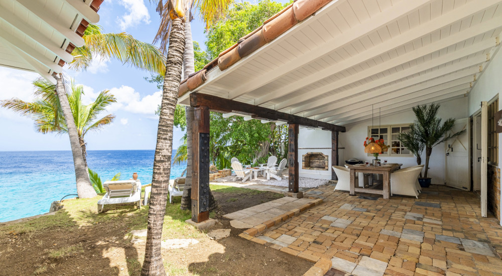 2 Bedroom Barracuda 