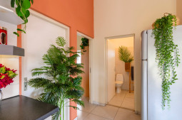 Door bathroom:bedroom - Gepie Fotos