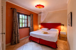 Second bedroom Dolphin - 2 single beds possible - Dolphin Foto's