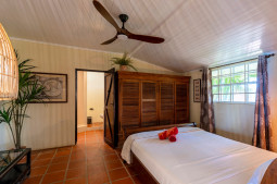 Tarpon third bedroom - shared bathroom - Tarpon Fotos